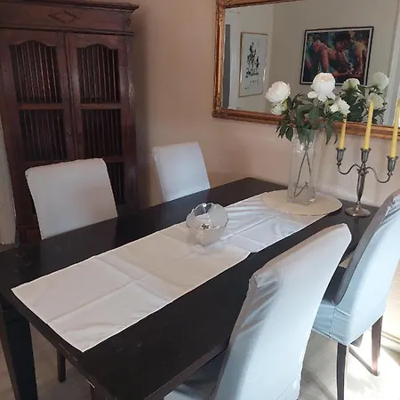 Apartment Tapas Restaurante 1 *